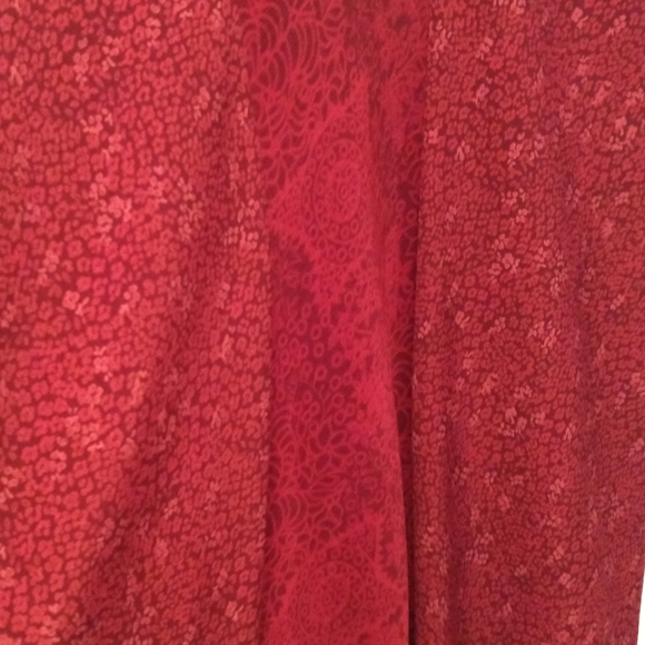 Burgundy dress - Picture 3 of 5